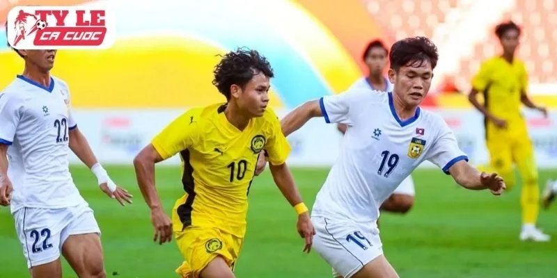 U22 Lào chống đỡ hiệp một rồi sụp đổ nhanh chóng